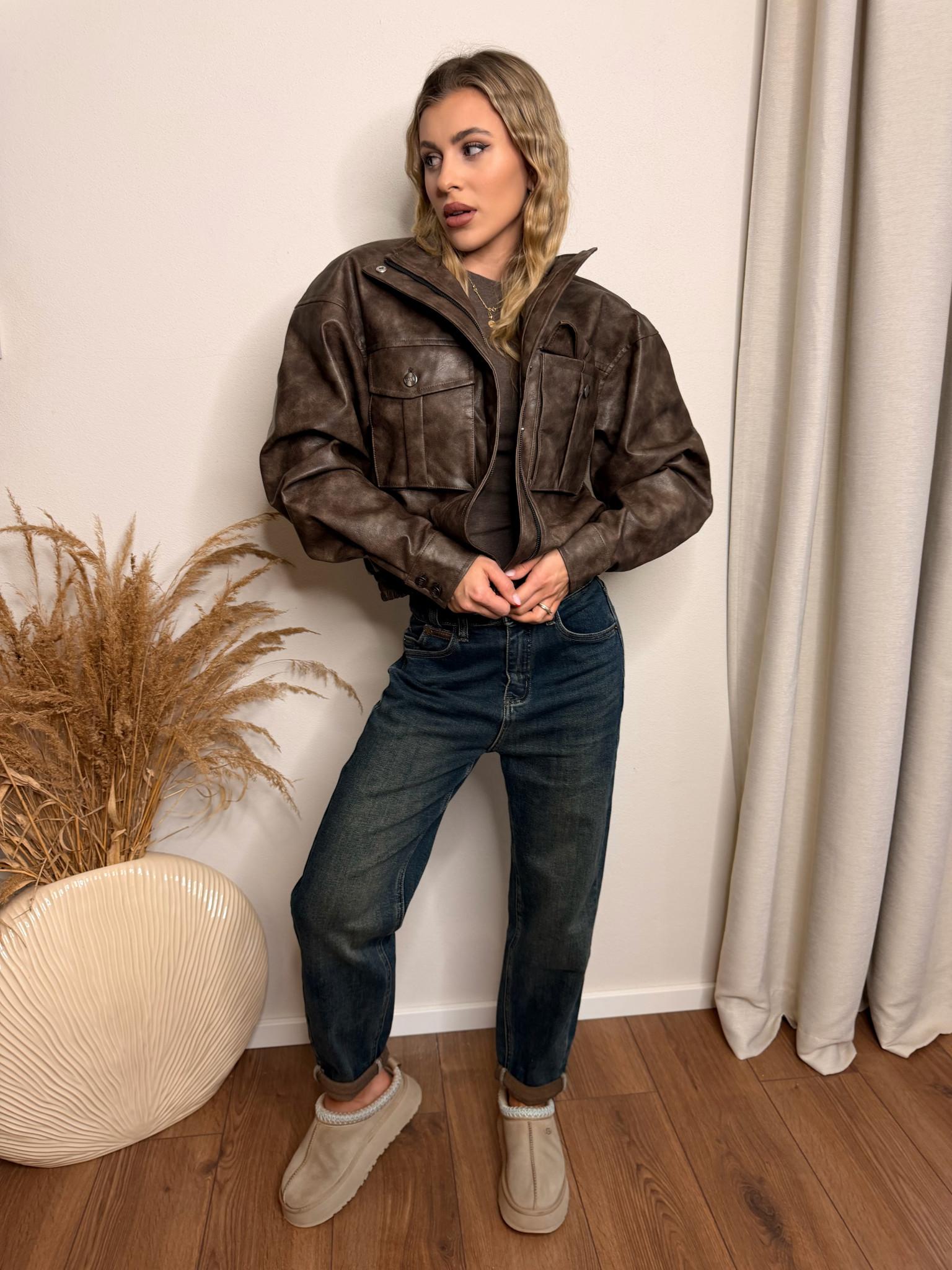 Tmavomodré rifle – MOM FIT (vintage wash)